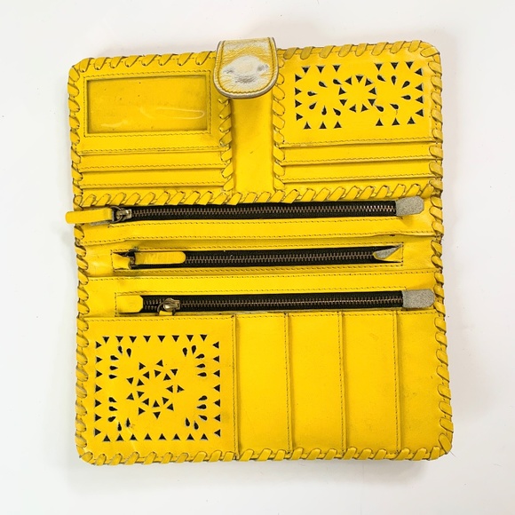 Cleobello Yellow Mexicana Wallet - Picture 3 of 3